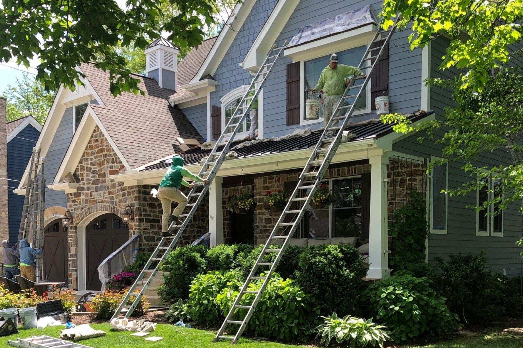 How Much Do Painters Charge Per Hour in Illinois?